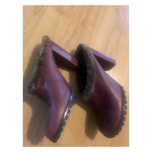 Faux Fur Trimmed clogs